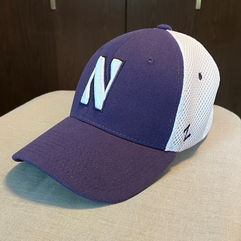 Northwestern University Zephyr Hat in Purple and White